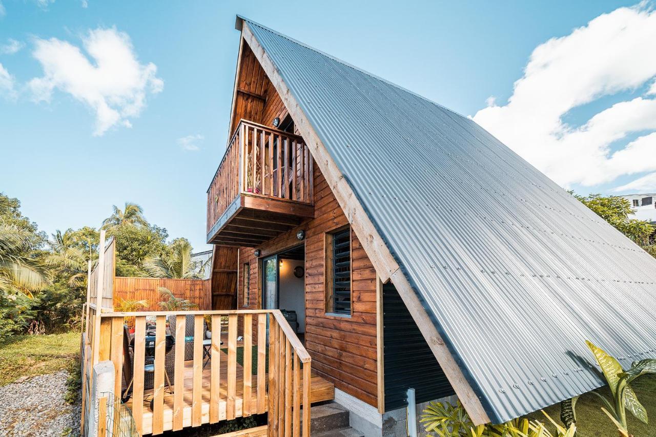 Charmant Chalet Avec Jacuzzi, L'Ile O Vert Saint-Philippe Zewnętrze zdjęcie