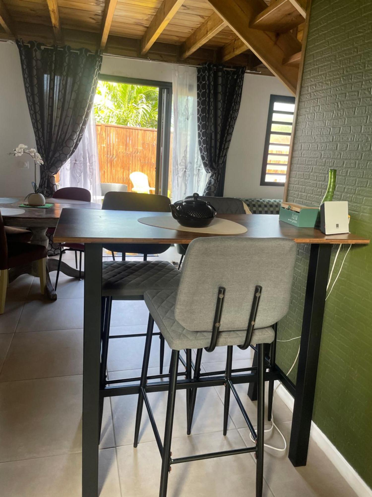 Charmant Chalet Avec Jacuzzi, L'Ile O Vert Saint-Philippe Zewnętrze zdjęcie